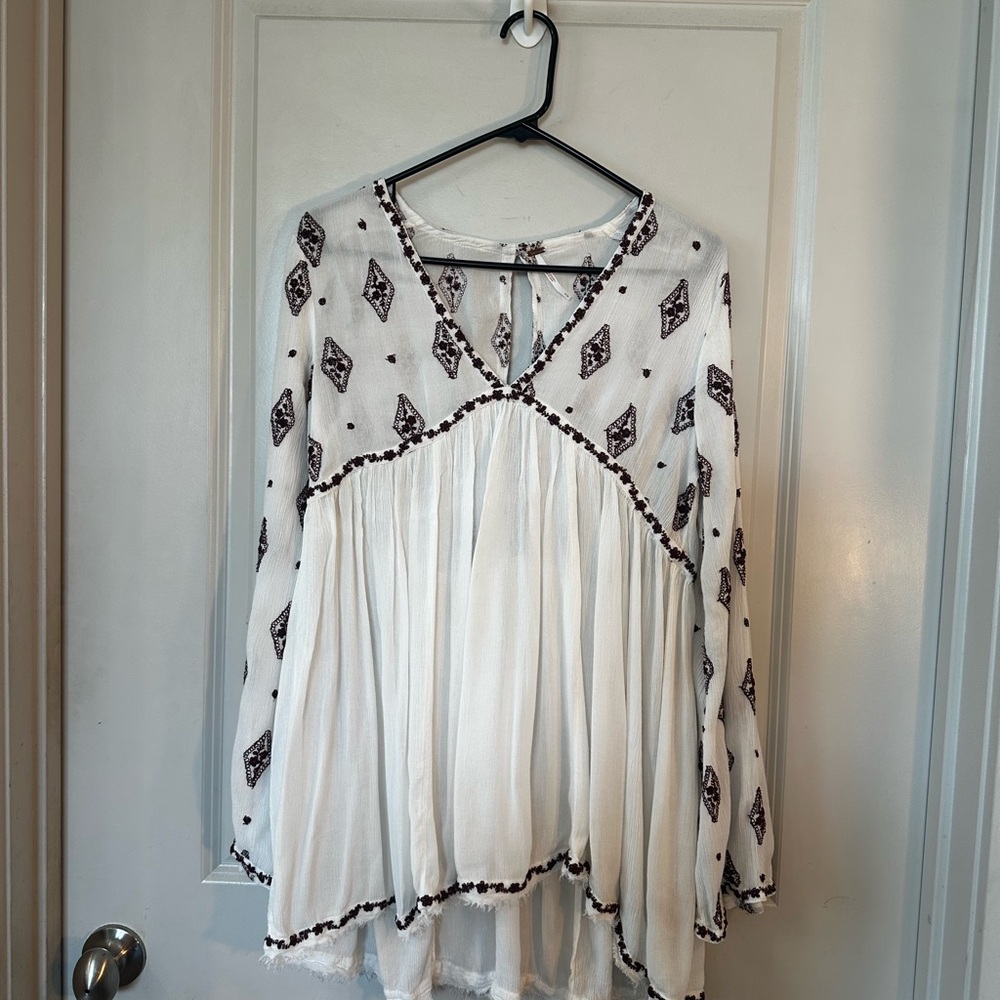 Free People Embroidered Diamond Key Hole Burgundy Cream Raw Hem Tunic Top,Small - Picture 14 of 14